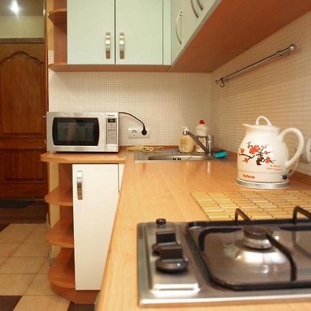 Apartment In The City Center ドニプロペトロウシク エクステリア 写真