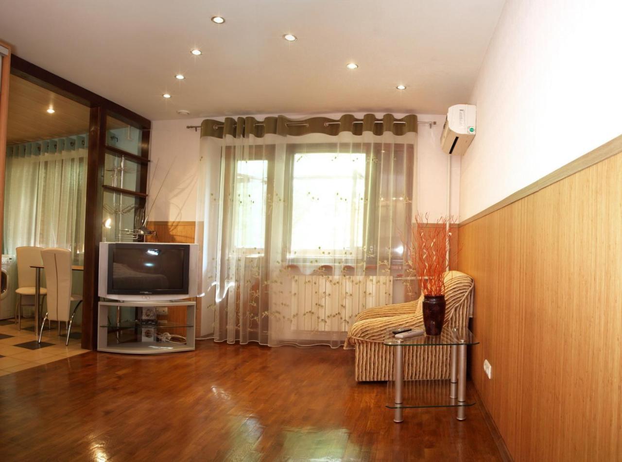 Apartment In The City Center ドニプロペトロウシク エクステリア 写真